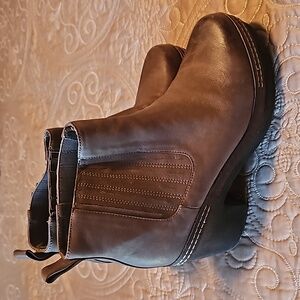 Antelope ankle boots